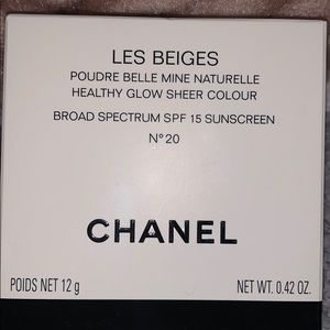 Chanel Les Beiges Healthy Glow Sheer Color - 20